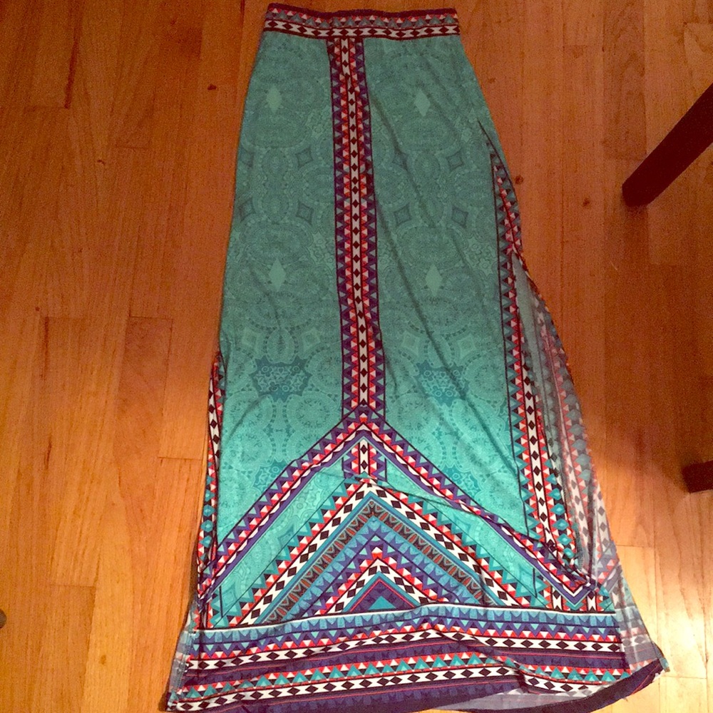 Maxi skirt